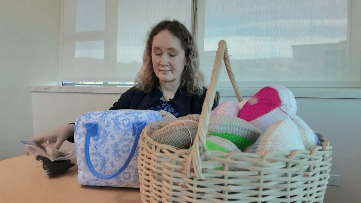  Breast cancer survivor turns her own struggle into help for other women