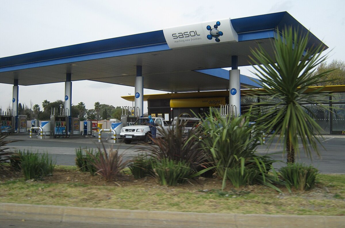  South Africa fuel levy relief: November dates and savings
