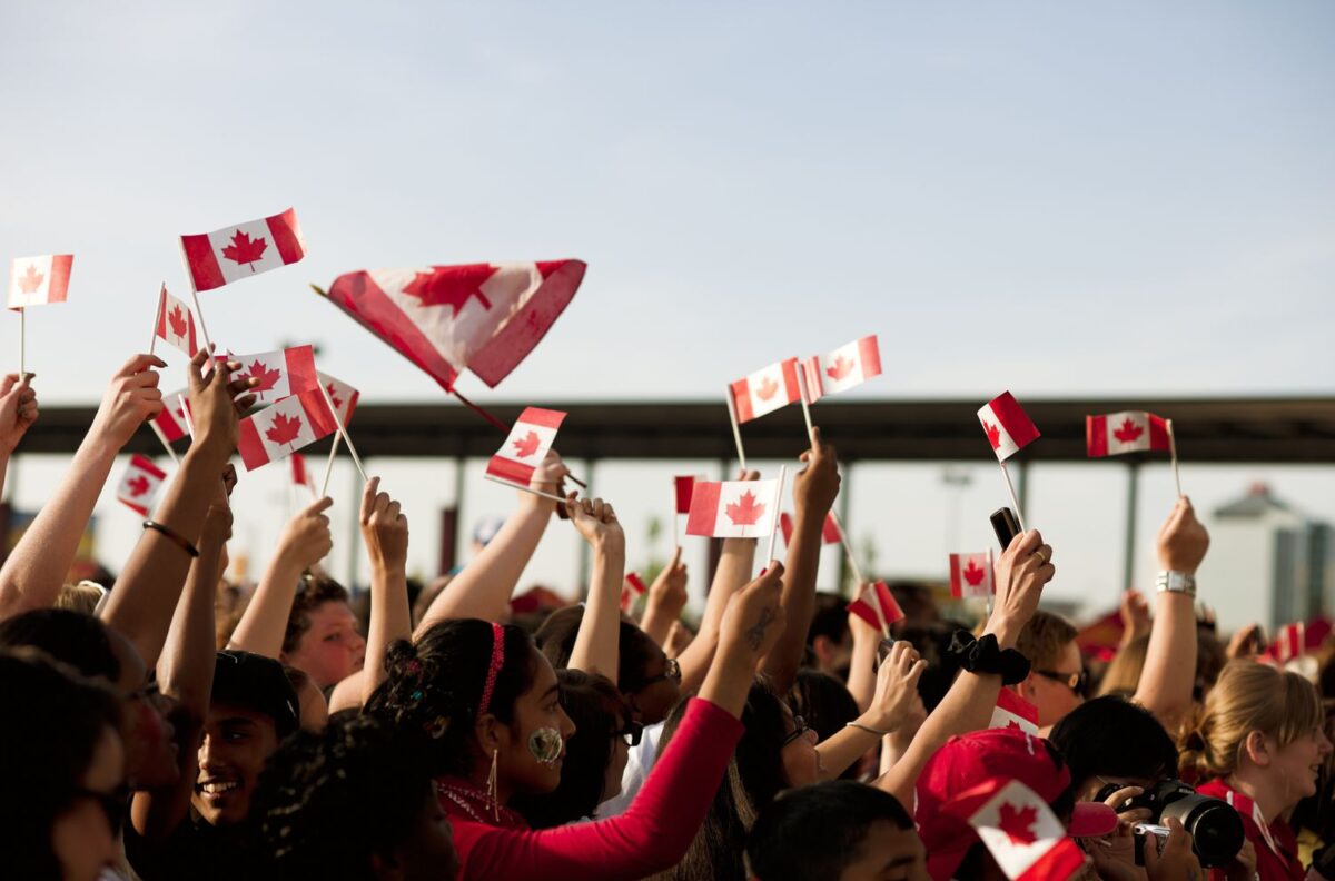  Canada Lists 10 General Holidays Workers Can Take Off With Pay